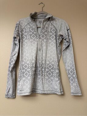 Nike White and Gray Geometric Half-Zip Training Top